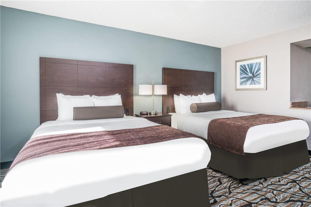 Days Inn & Suites By Wyndham Wausau Cameră foto